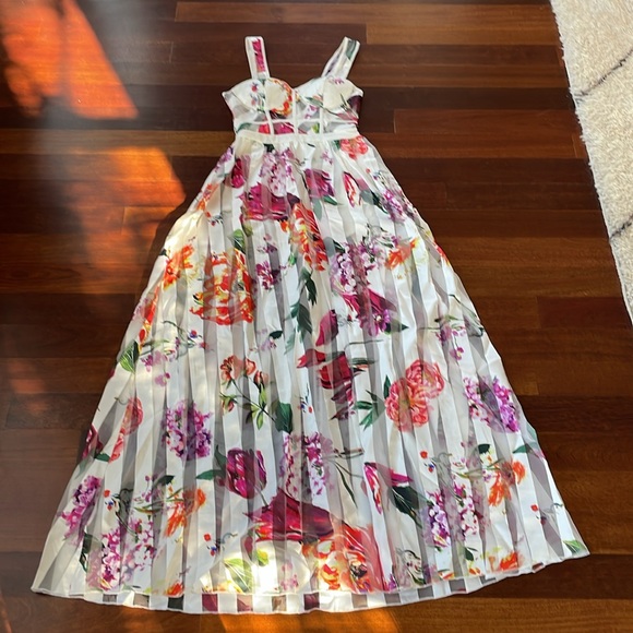 NEW AKIRA FLORAL MAXI DRESS, S - Picture 7 of 10